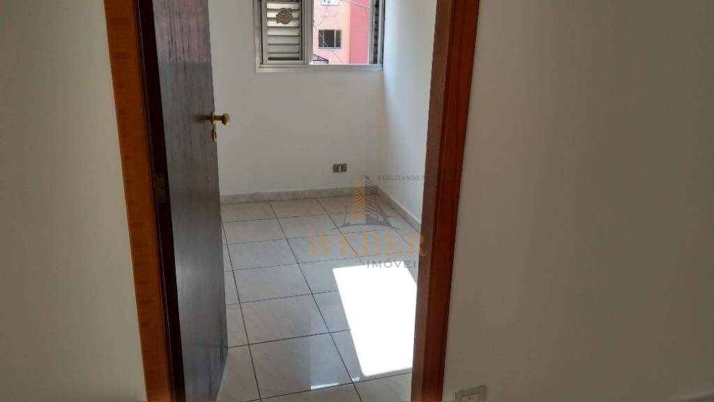 Apartamento à venda com 2 quartos, 55m² - Foto 16