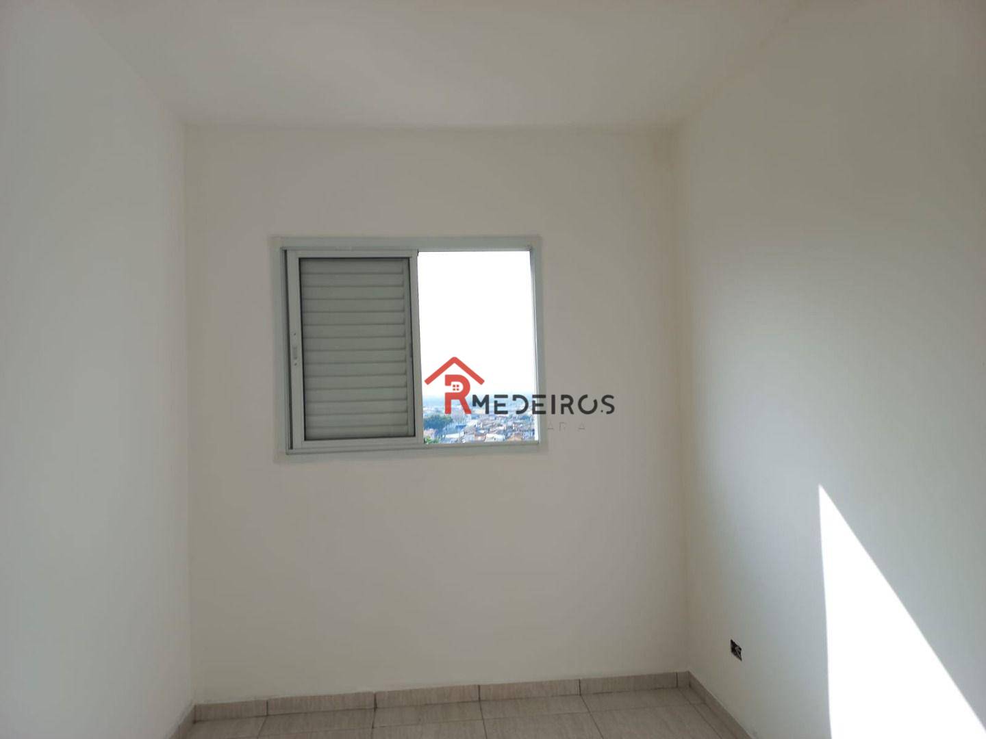 Apartamento à venda com 1 quarto, 39m² - Foto 8