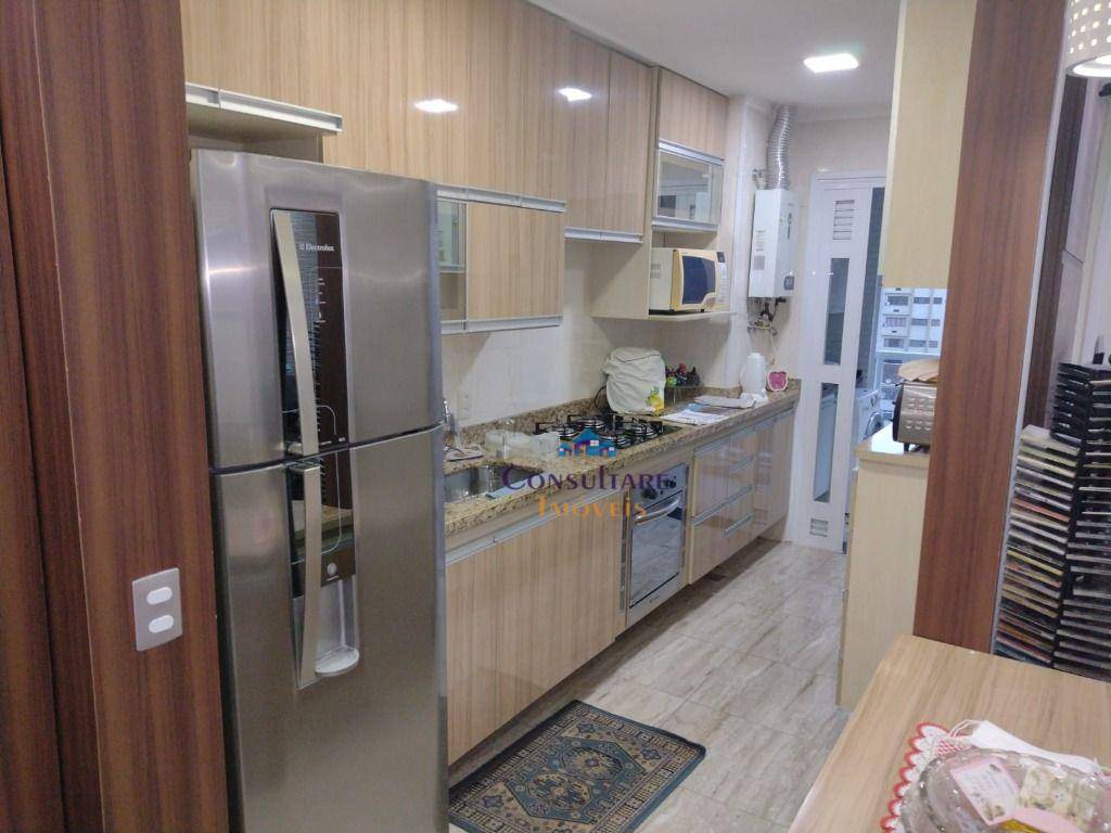 Apartamento à venda com 2 quartos, 80m² - Foto 11