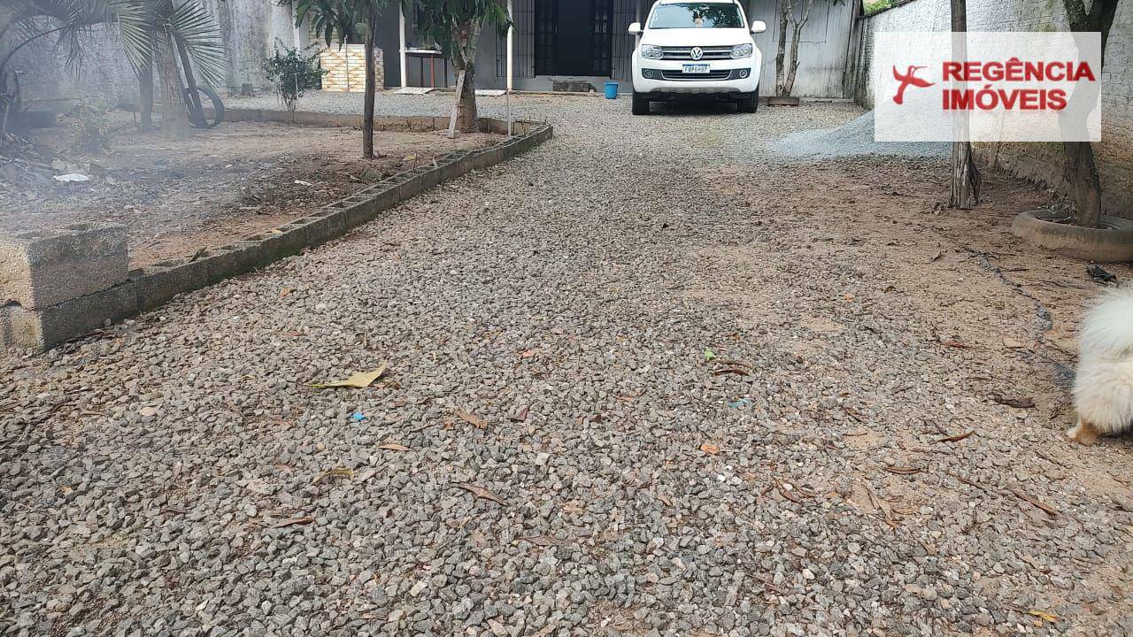 Casa à venda com 3 quartos, 108m² - Foto 12