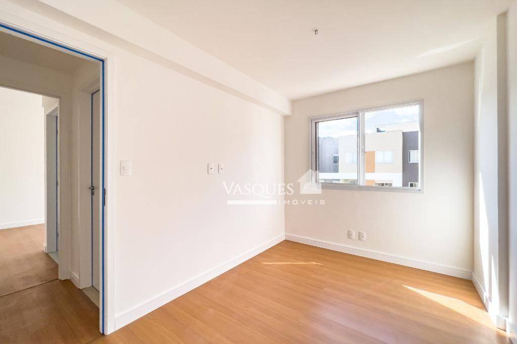 Apartamento para alugar com 2 quartos, 60m² - Foto 7