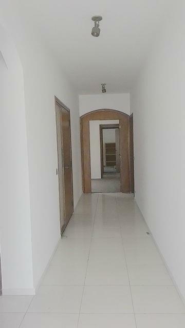 Apartamento à venda com 3 quartos, 250m² - Foto 8