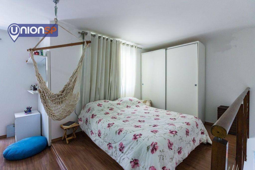 Apartamento à venda com 2 quartos, 64m² - Foto 9