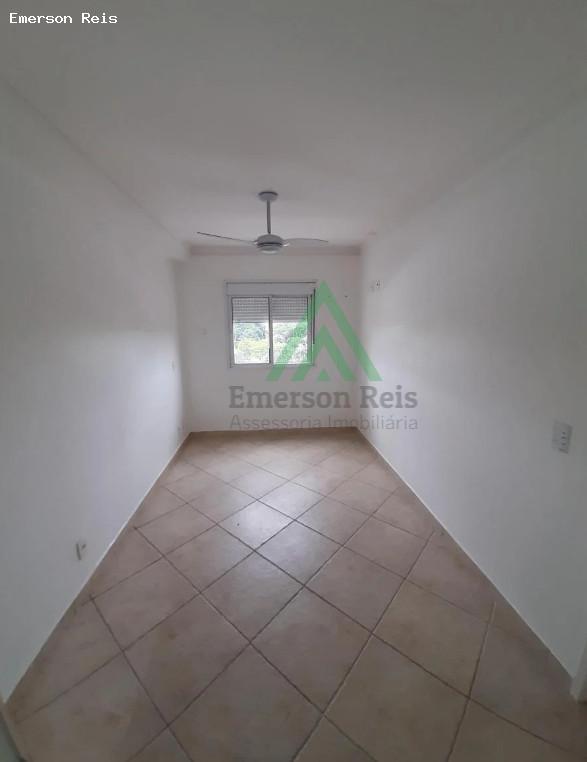 Apartamento à venda com 3 quartos, 72m² - Foto 17