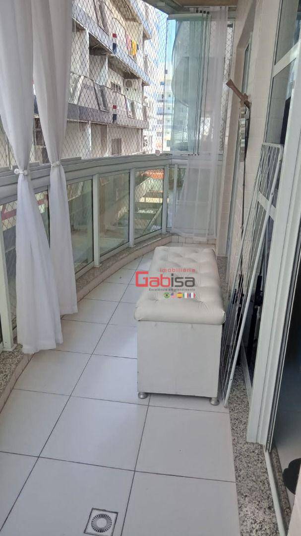 Apartamento à venda com 3 quartos, 180m² - Foto 4