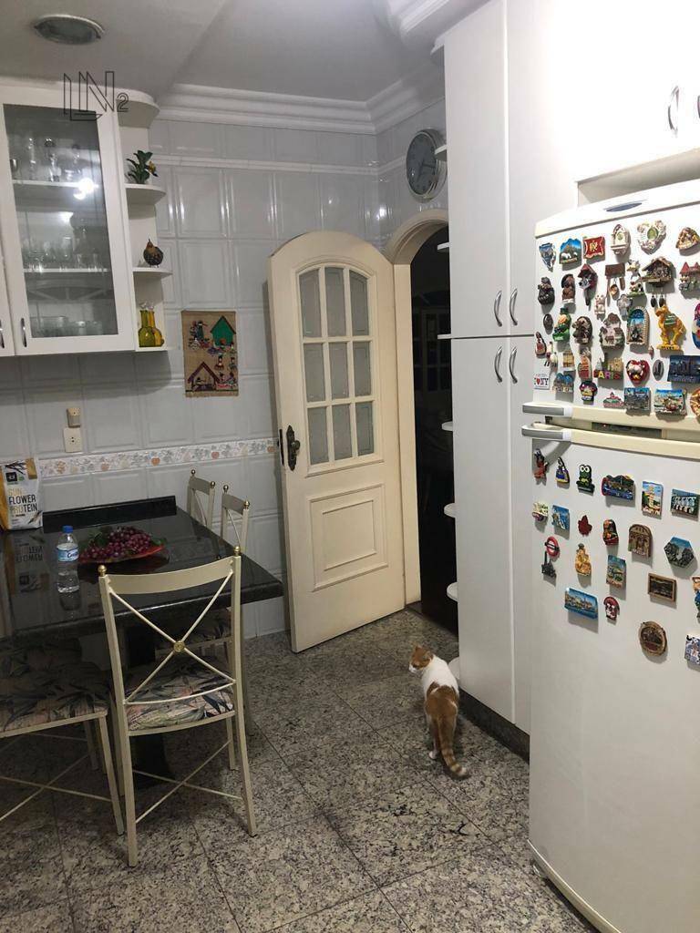 Sobrado à venda com 4 quartos, 272m² - Foto 13