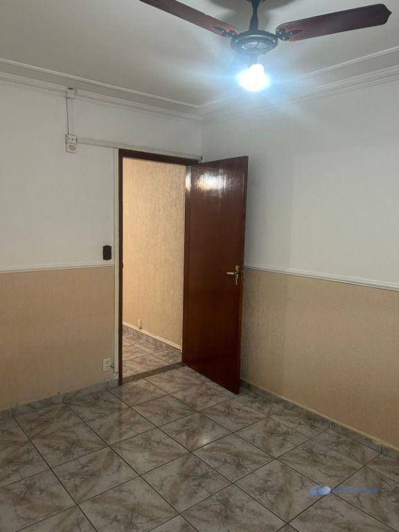 Casa à venda com 3 quartos, 98m² - Foto 12