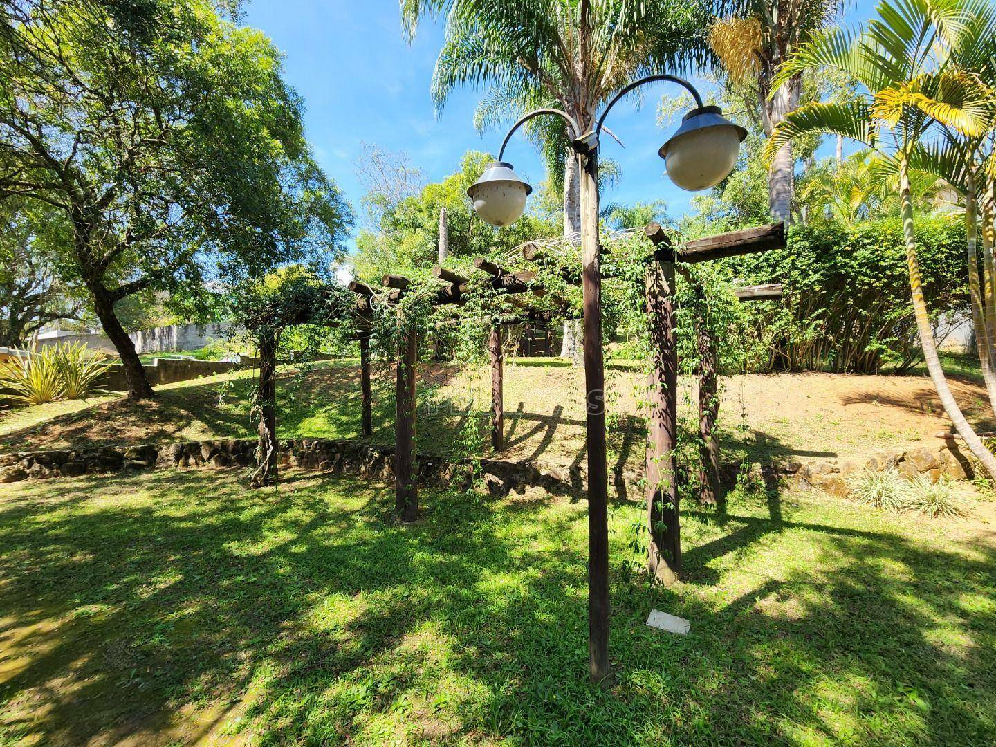 Casa de Condomínio à venda e aluguel com 3 quartos, 197m² - Foto 38
