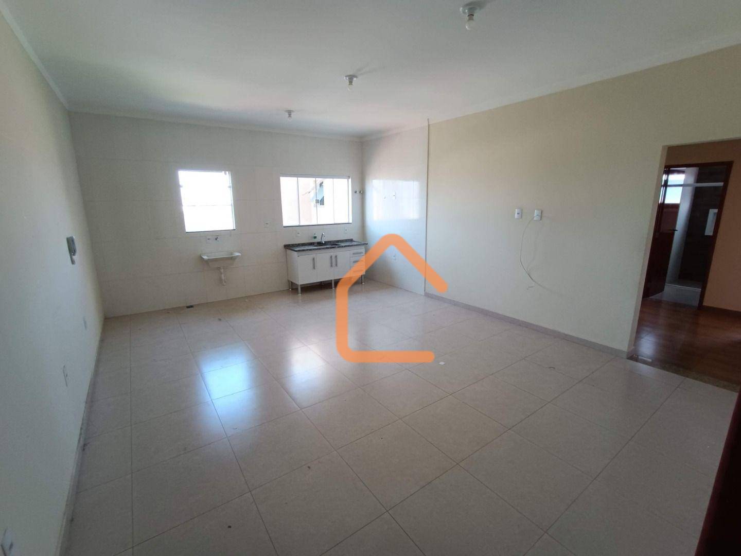 Apartamento à venda com 3 quartos, 100m² - Foto 1