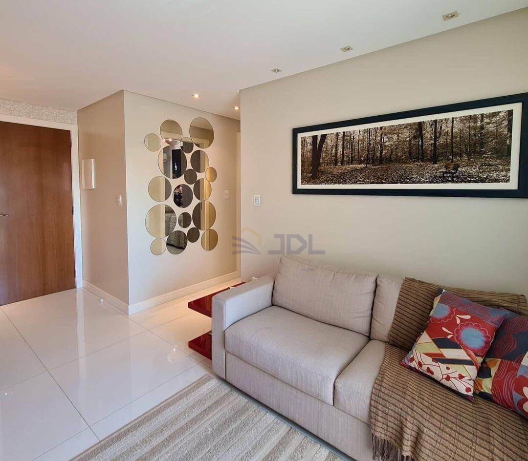 Apartamento à venda com 2 quartos, 58m² - Foto 3