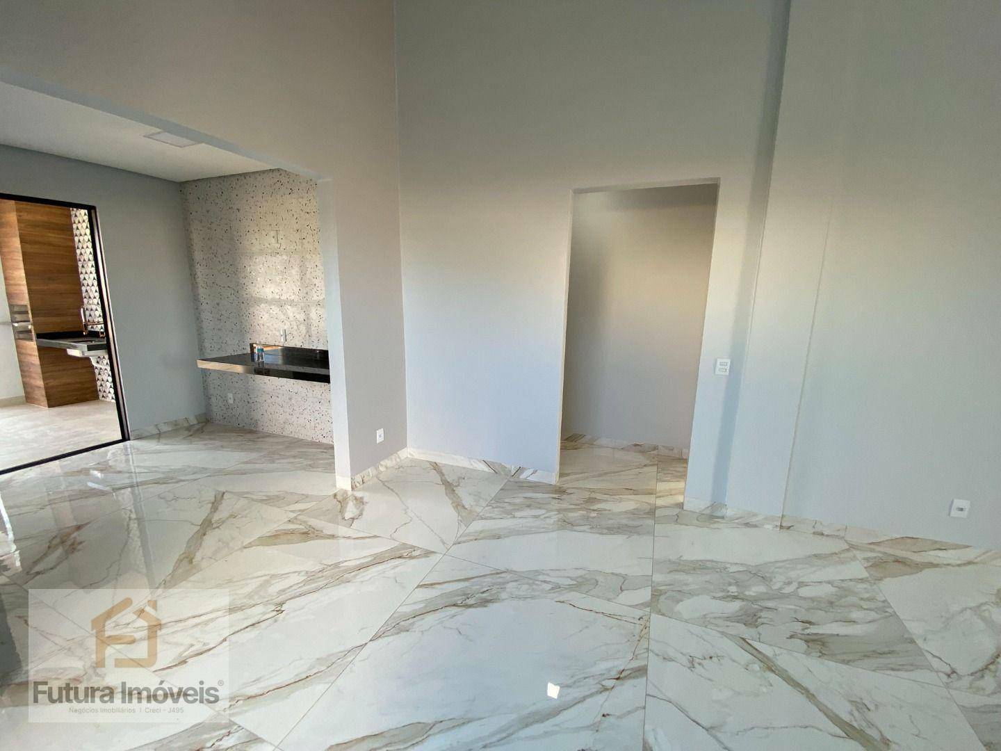 Casa à venda com 4 quartos, 209m² - Foto 8