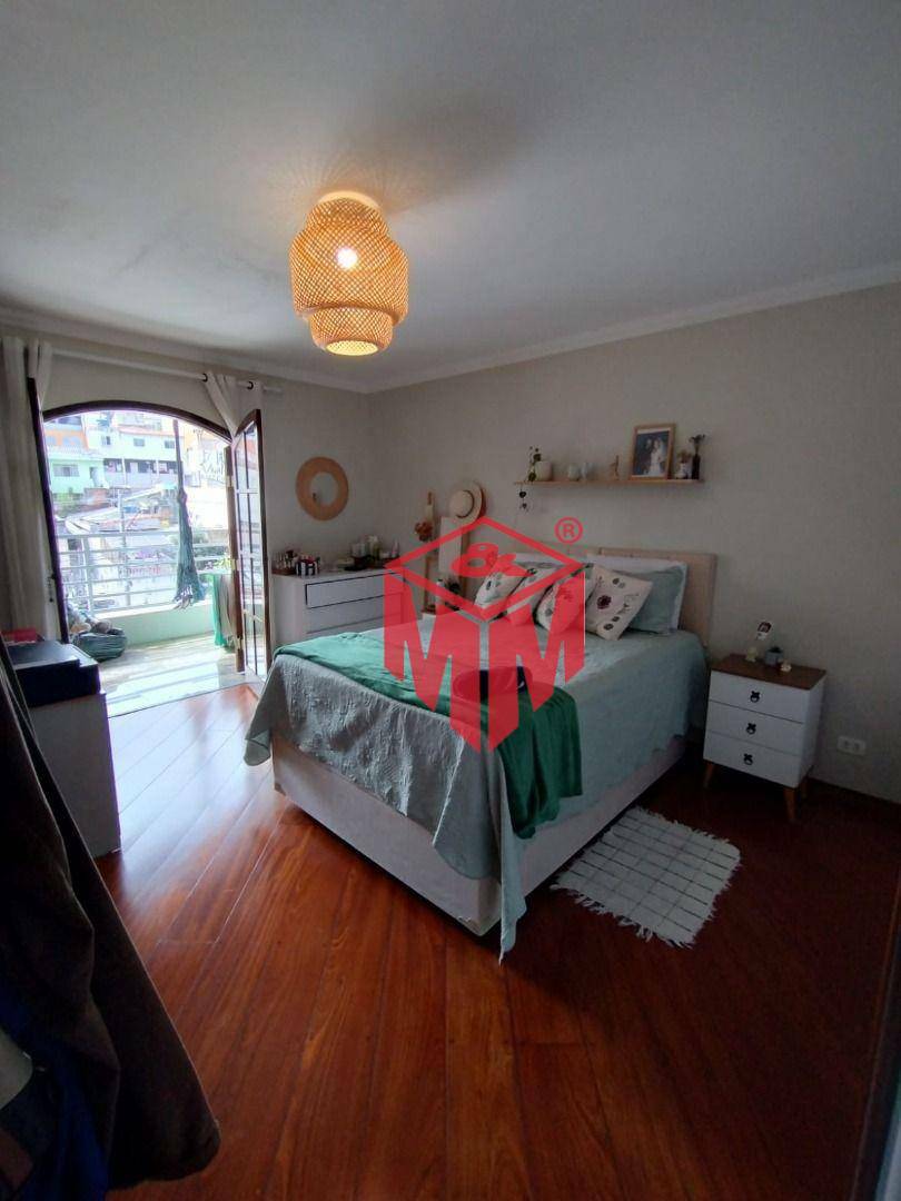 Sobrado à venda com 3 quartos, 230m² - Foto 13