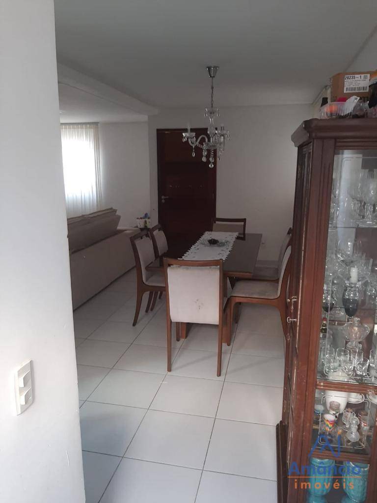 Casa à venda com 3 quartos, 118m² - Foto 8