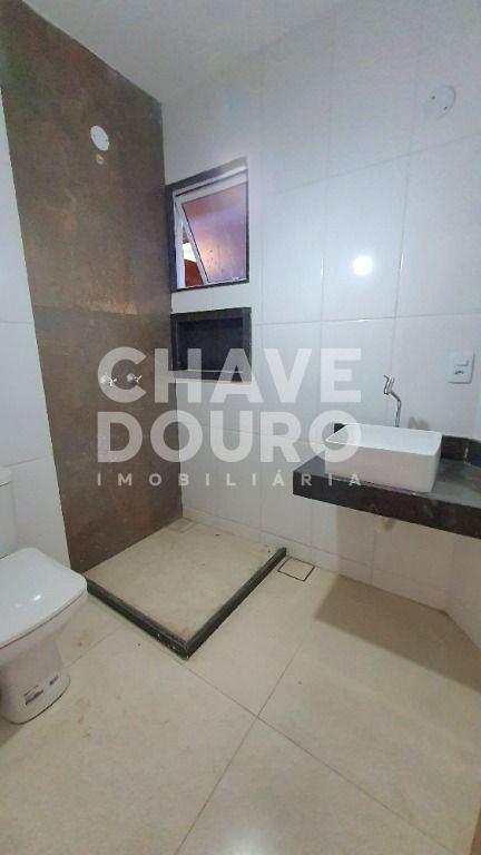 Casa à venda com 4 quartos, 212m² - Foto 10