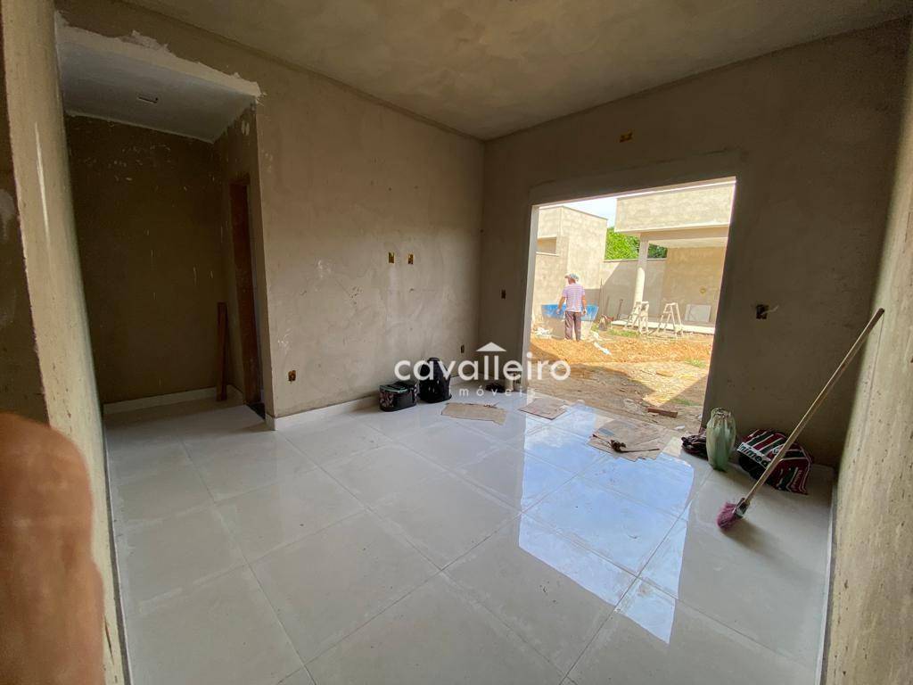 Casa à venda com 3 quartos, 120m² - Foto 9