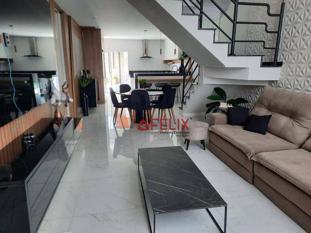 Sobrado, 4 quartos, 223 m² - Foto 1
