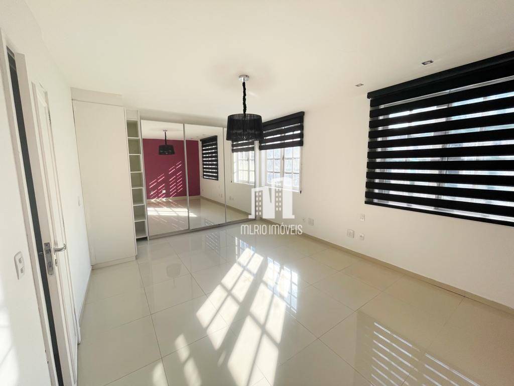 Casa de Condomínio à venda com 3 quartos, 200m² - Foto 5