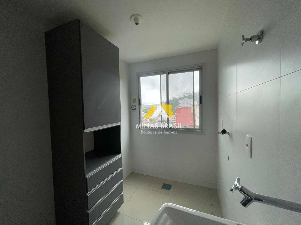 Apartamento à venda com 3 quartos, 63m² - Foto 3