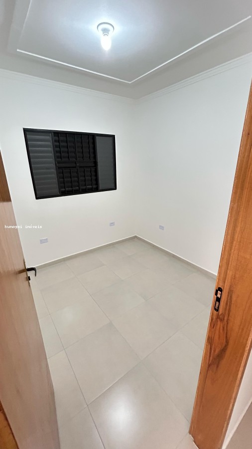 Sobrado à venda com 2 quartos, 109m² - Foto 4