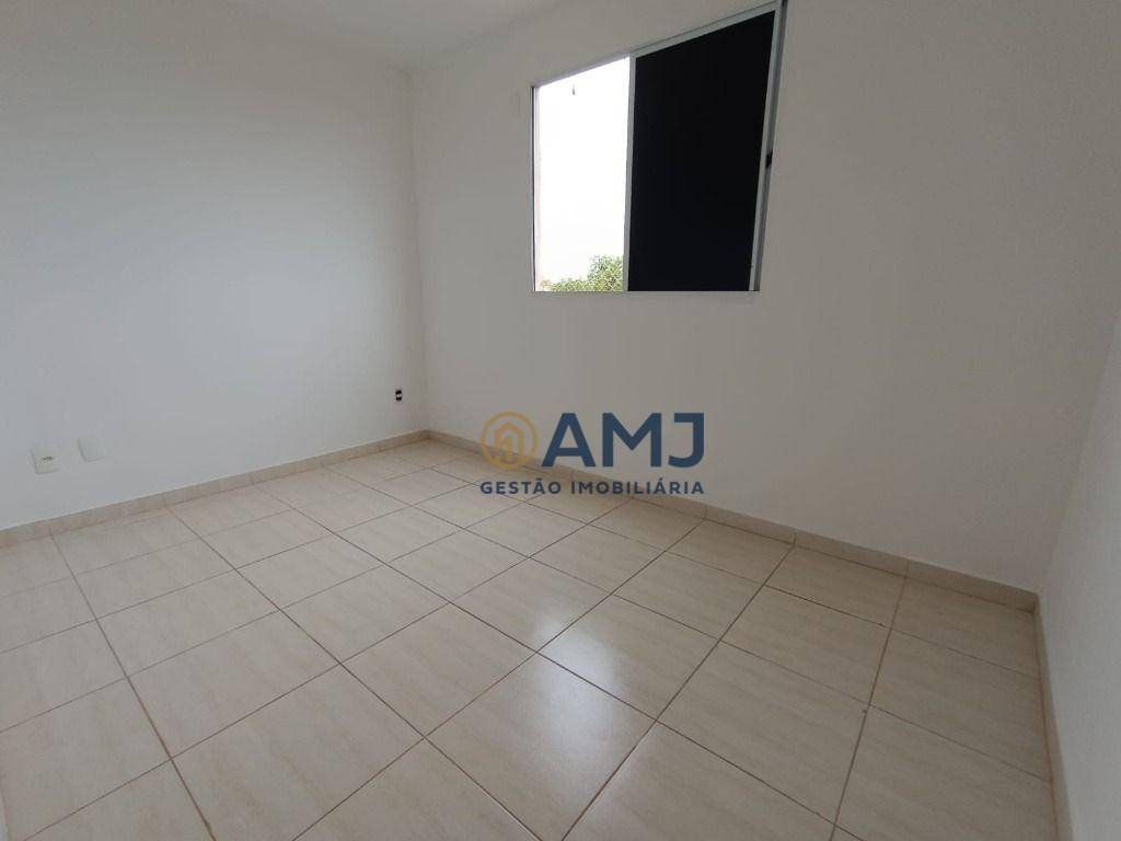 Apartamento à venda com 2 quartos, 42m² - Foto 7