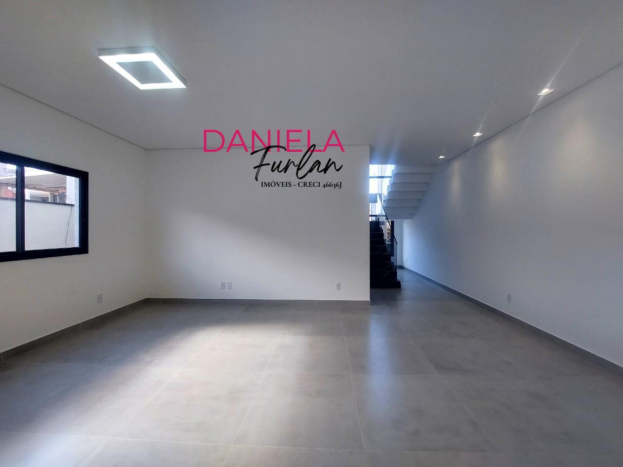 Casa de Condomínio à venda com 3 quartos, 218m² - Foto 3
