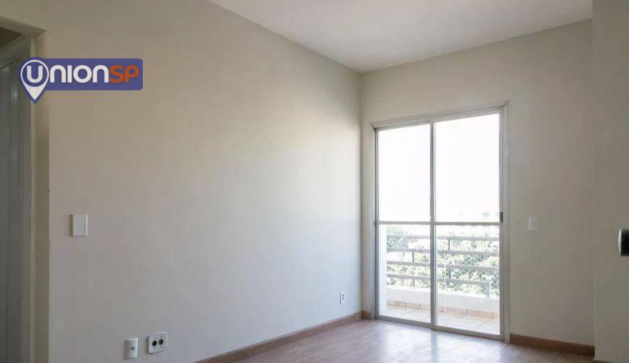 Apartamento à venda com 1 quarto, 37m² - Foto 1