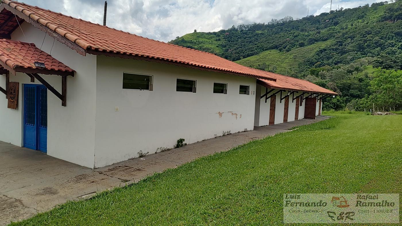 Fazenda à venda com 10 quartos, 7m² - Foto 14