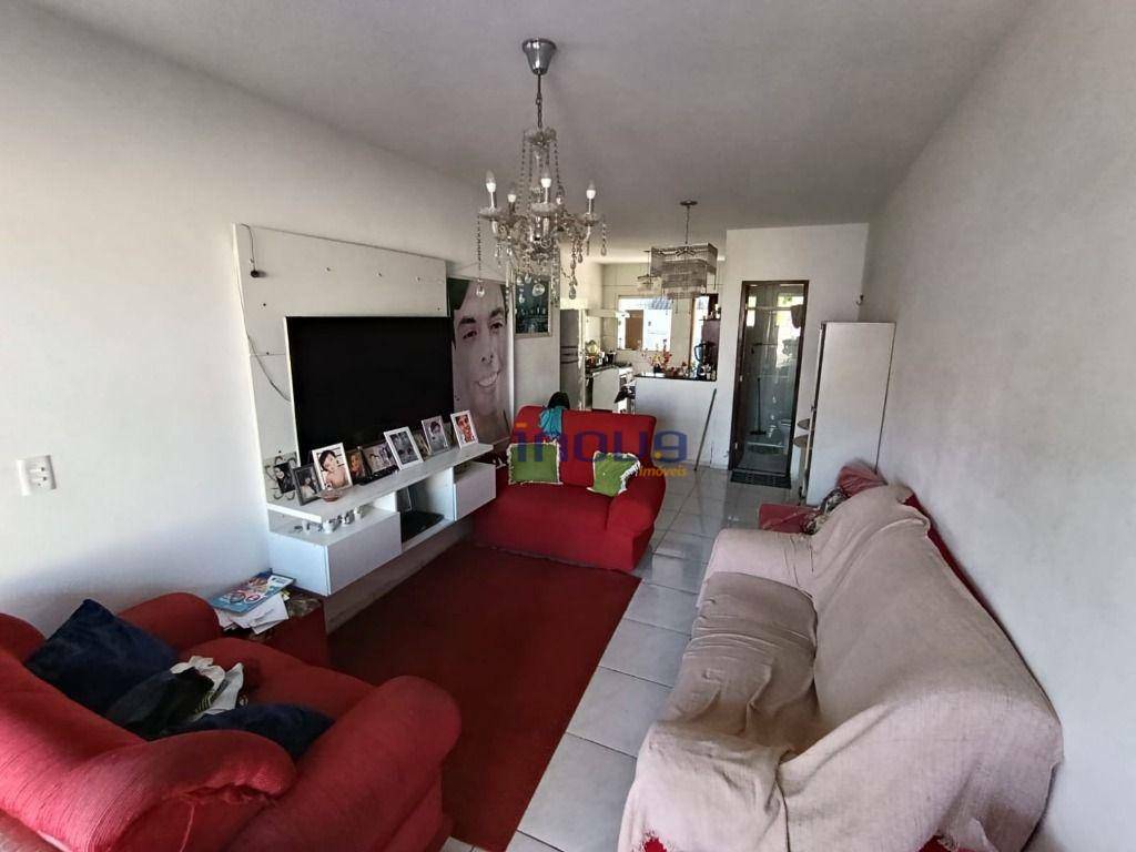 Casa à venda com 2 quartos, 96m² - Foto 6
