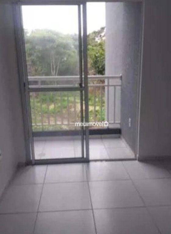 Apartamento Lançamentos com 2 quartos, 46M2 - Foto 4