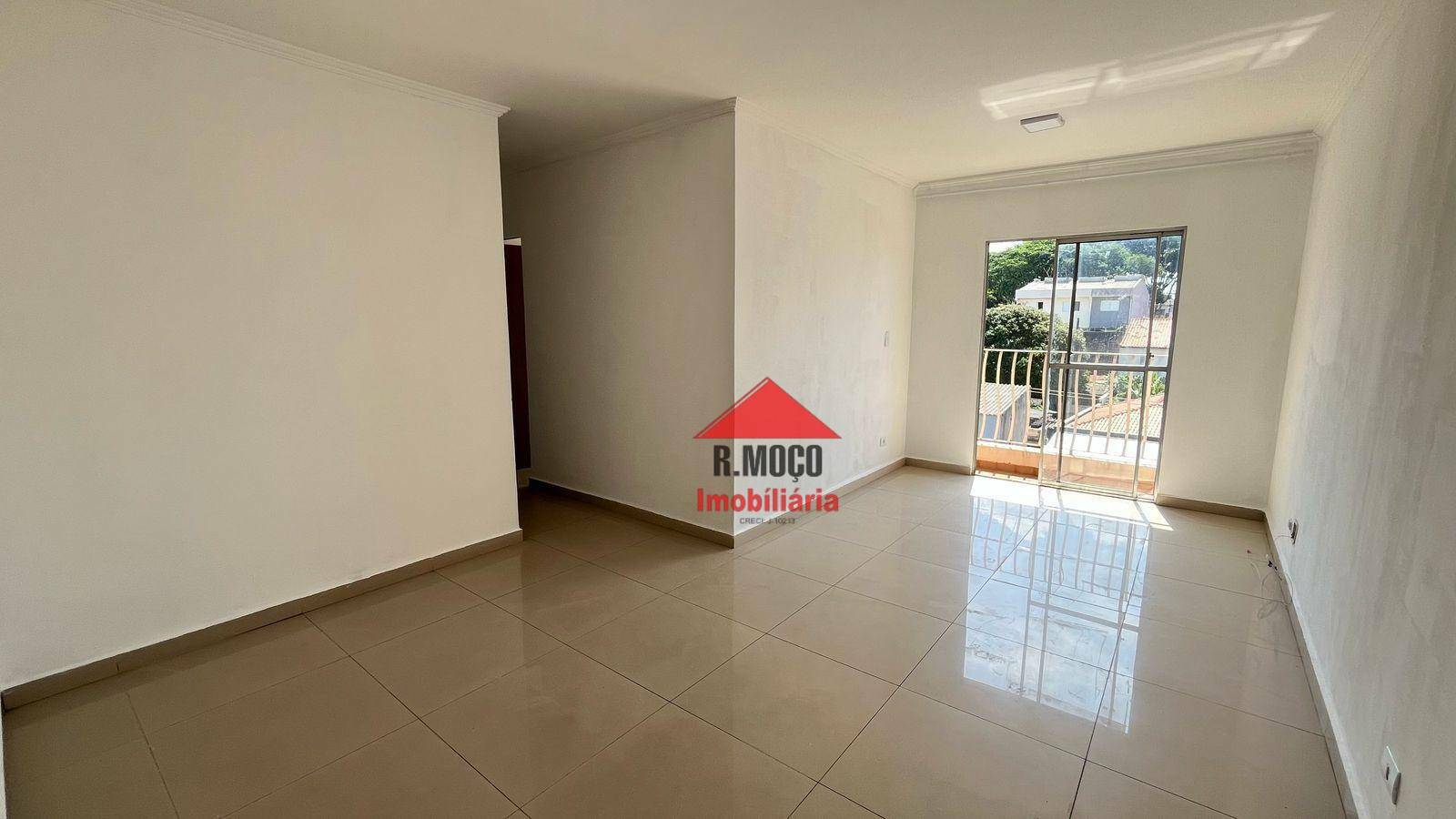 Apartamento para alugar com 3 quartos, 81m² - Foto 10