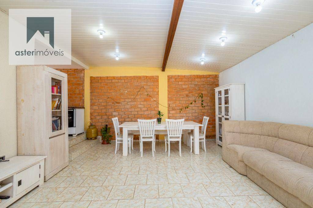 Casa à venda com 4 quartos, 230m² - Foto 14