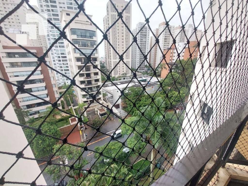 Apartamento para alugar com 3 quartos, 102m² - Foto 7