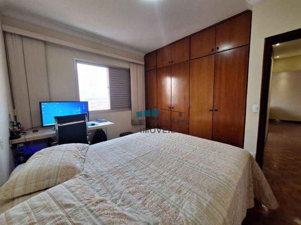 Apartamento à venda com 3 quartos, 90m² - Foto 20