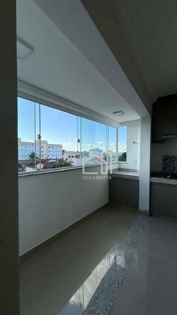 Apartamento à venda com 2 quartos, 55m² - Foto 2