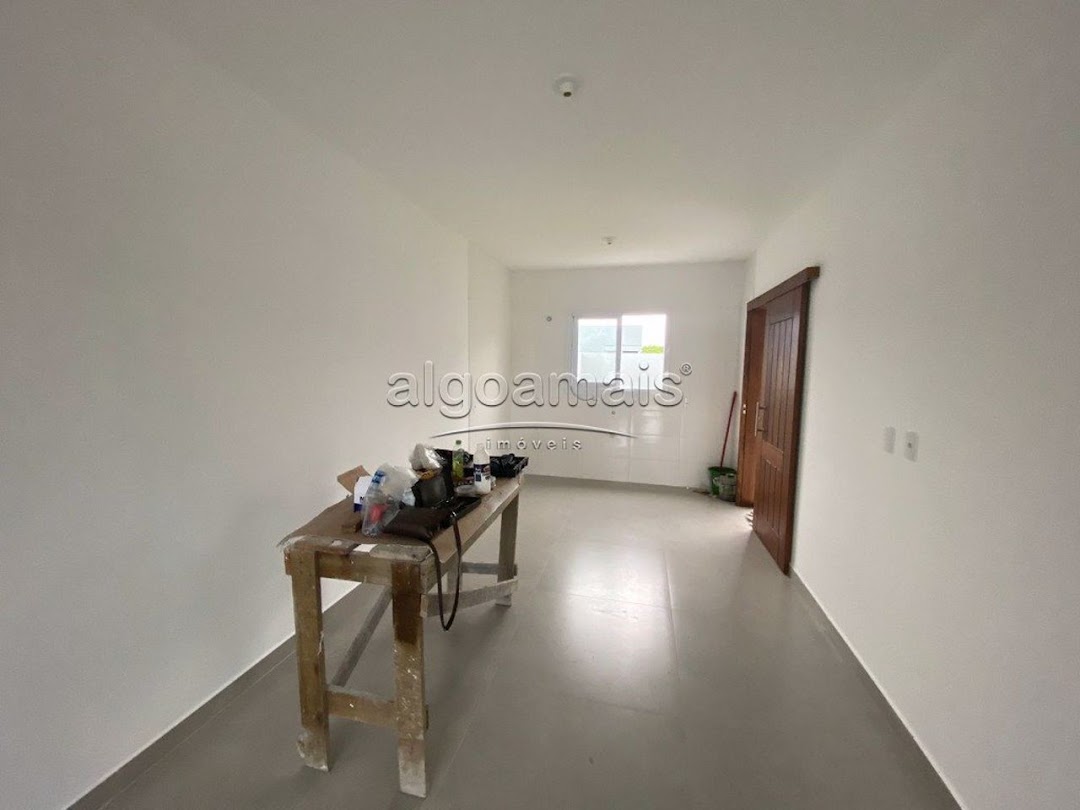 Casa à venda com 2 quartos, 55m² - Foto 7