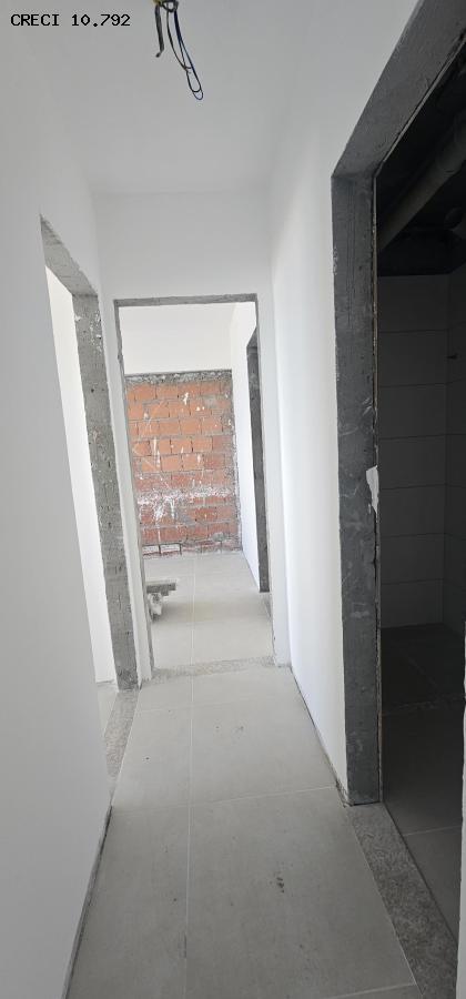 Apartamento à venda com 2 quartos, 58m² - Foto 9