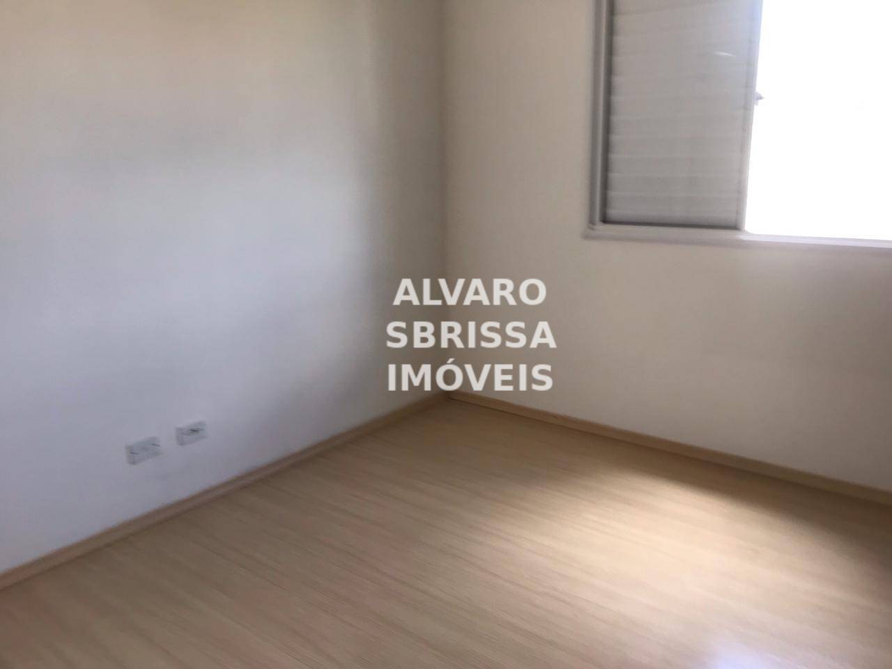 Apartamento à venda com 3 quartos, 75m² - Foto 11