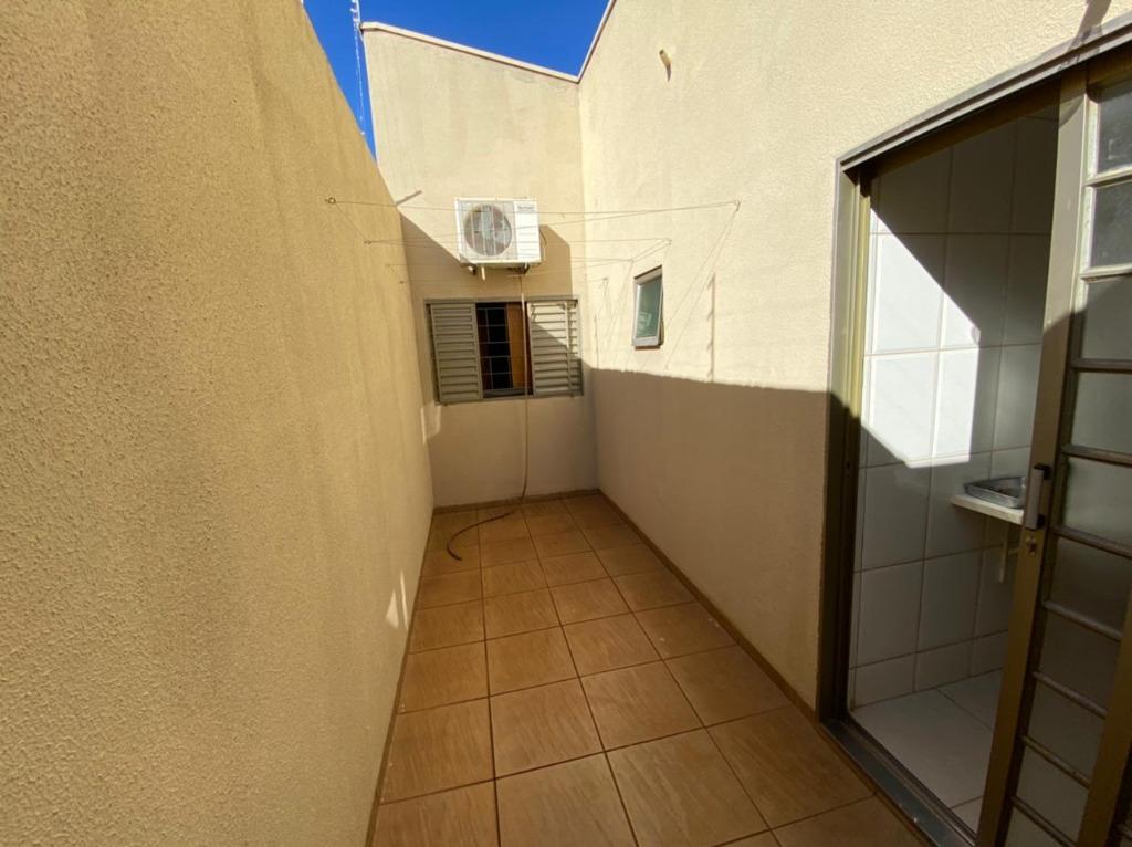 Casa à venda com 5 quartos, 190m² - Foto 9