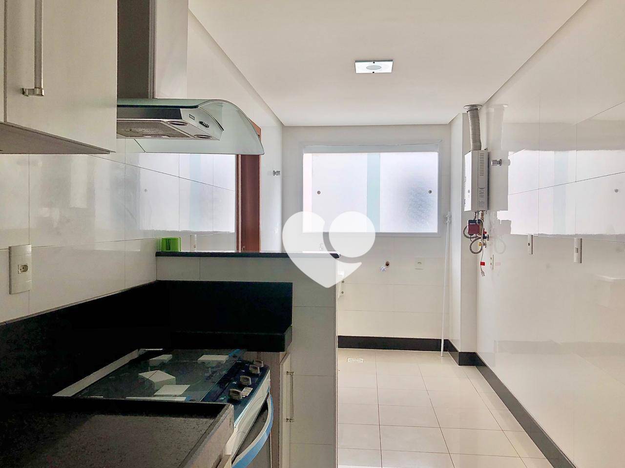 Cobertura à venda com 3 quartos, 270m² - Foto 10