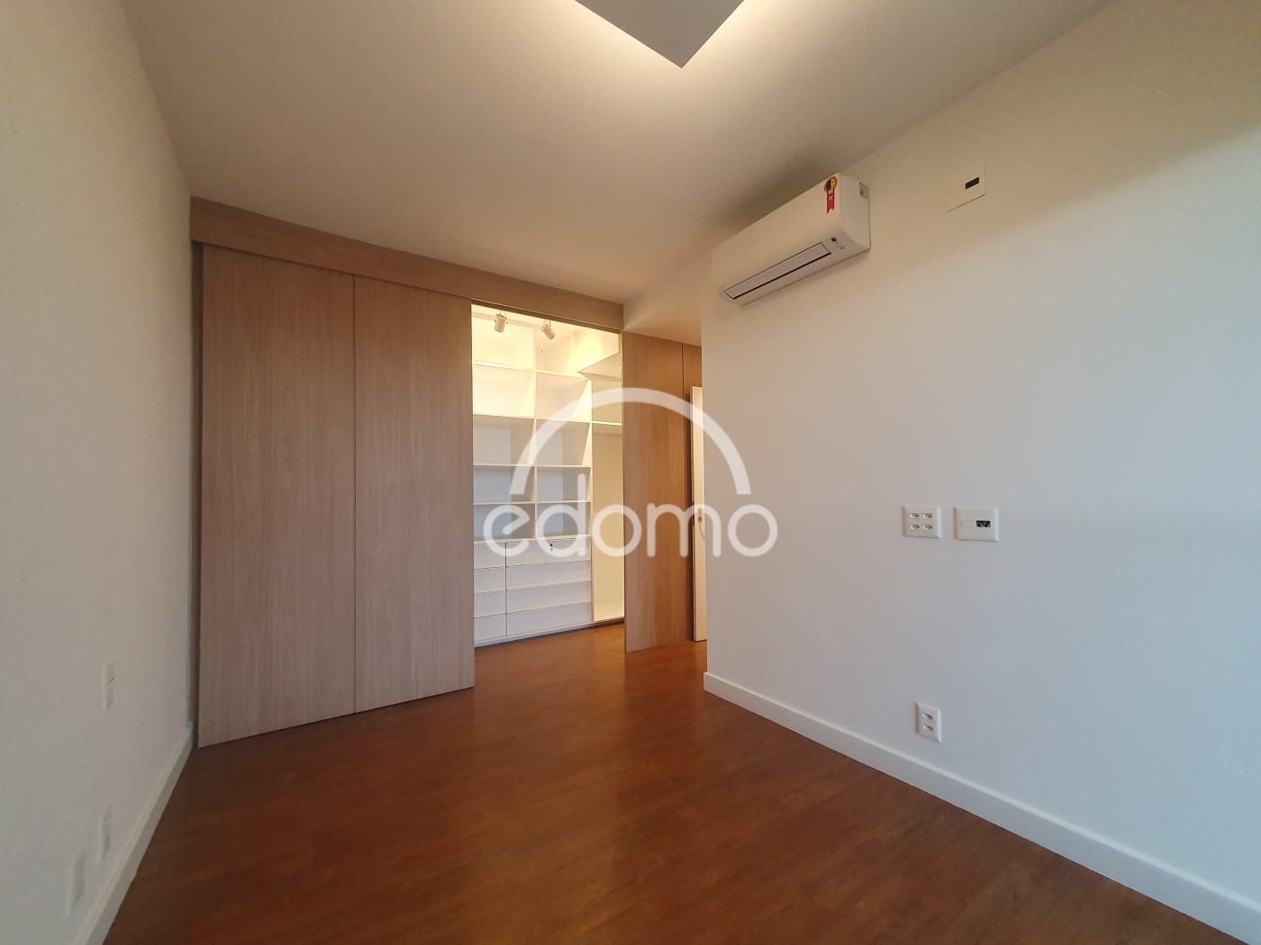 Apartamento para alugar com 1 quarto, 71m² - Foto 8