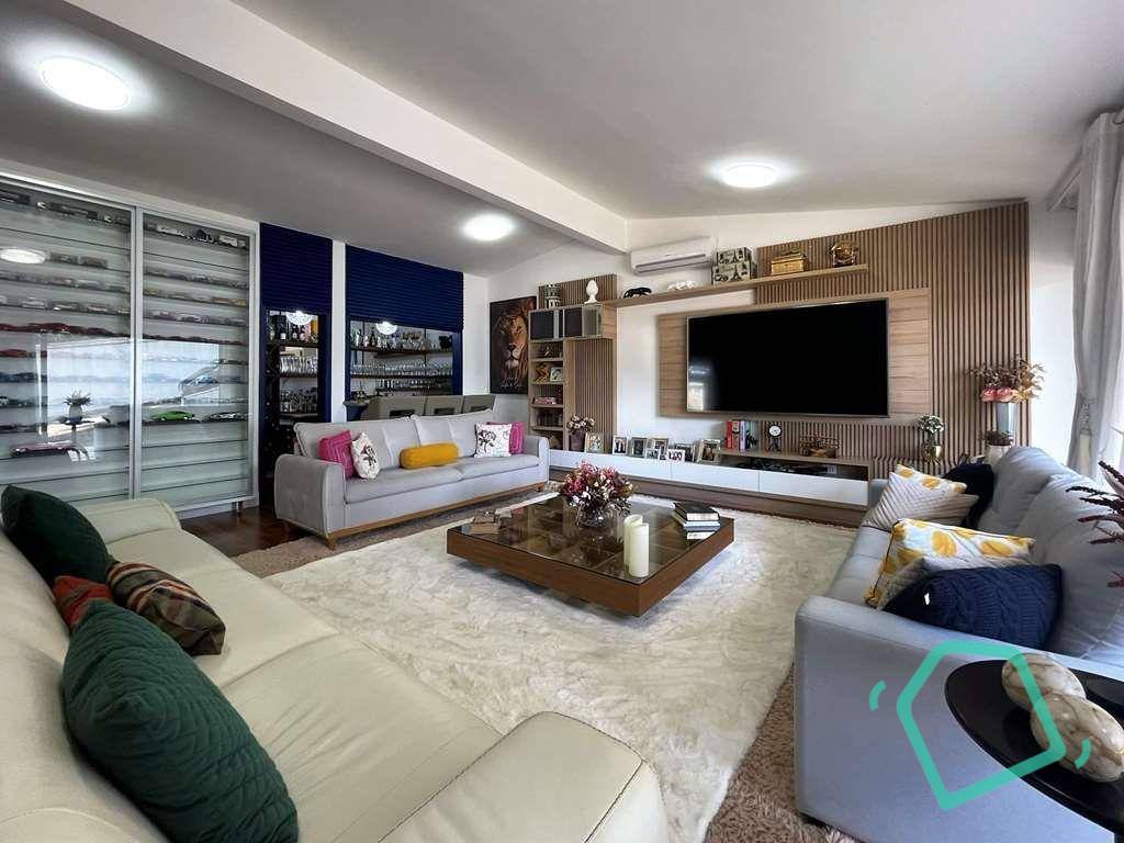 Casa à venda com 4 quartos, 850m² - Foto 13