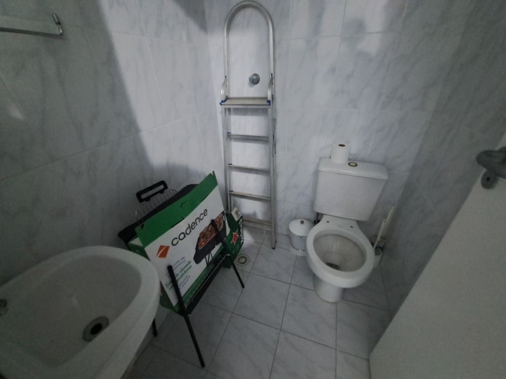 Apartamento à venda com 3 quartos, 145m² - Foto 18