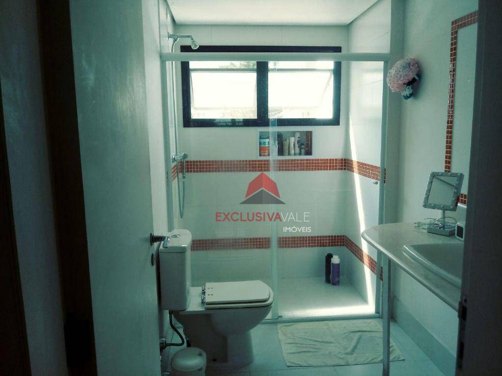 Apartamento à venda com 3 quartos, 189m² - Foto 11