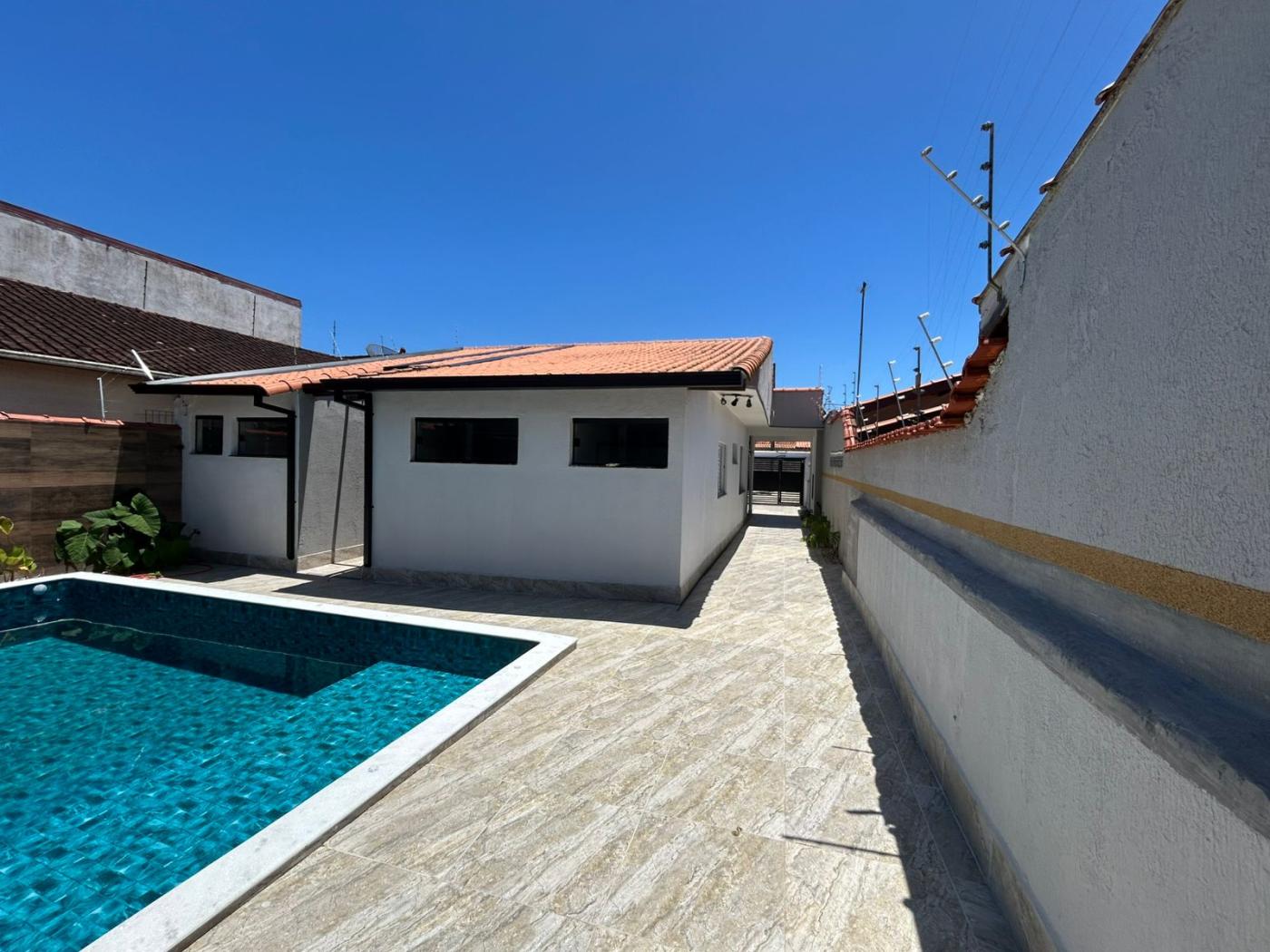 Casa à venda com 4 quartos, 300m² - Foto 33