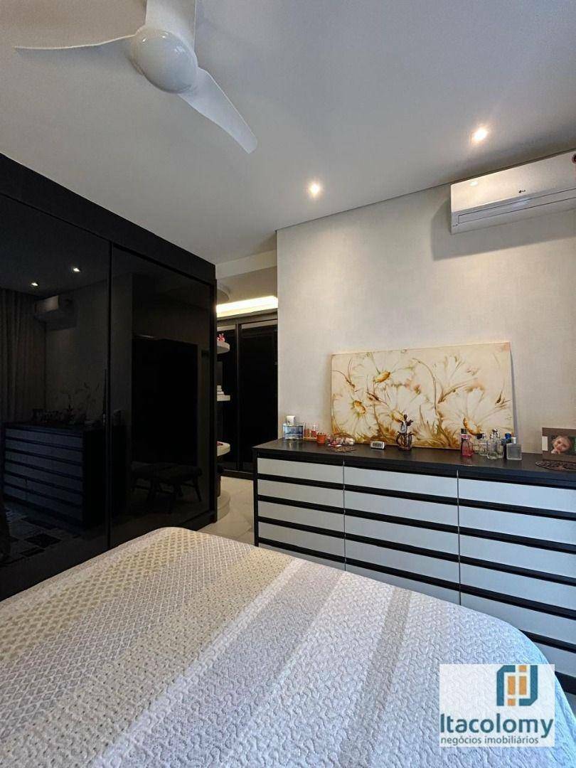 Casa de Condomínio à venda com 3 quartos, 220m² - Foto 20