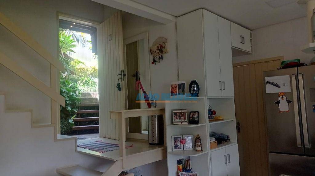 Casa de Condomínio à venda com 2 quartos, 68m² - Foto 6