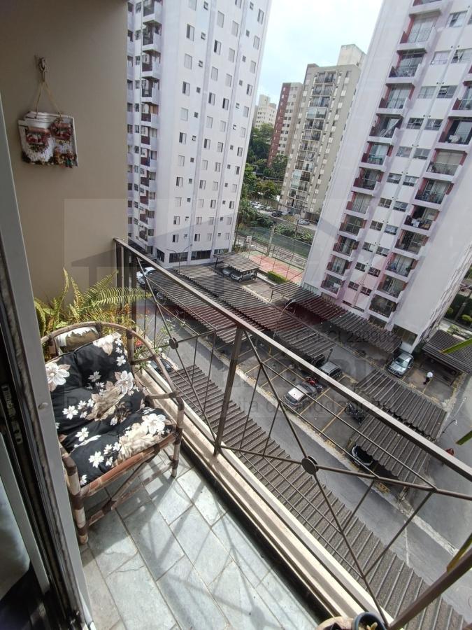 Apartamento à venda com 3 quartos, 64m² - Foto 1