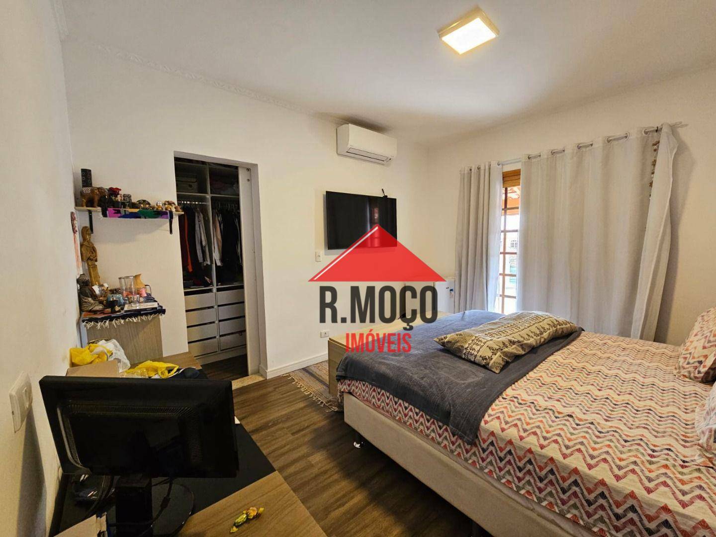 Sobrado à venda com 5 quartos, 205m² - Foto 42