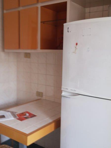 Apartamento para alugar com 2 quartos, 97m² - Foto 10