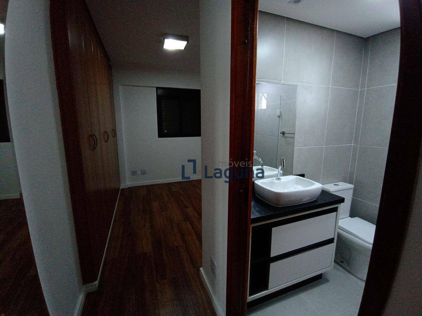 Apartamento para alugar com 2 quartos, 82m² - Foto 9